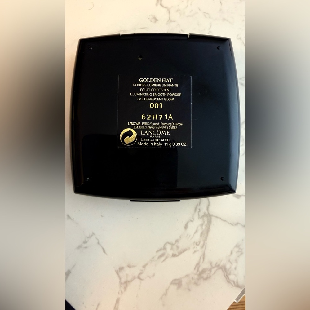 Lancôme Golden Hat Illuminating Smooth Powder NIB - Picture 6 of 6